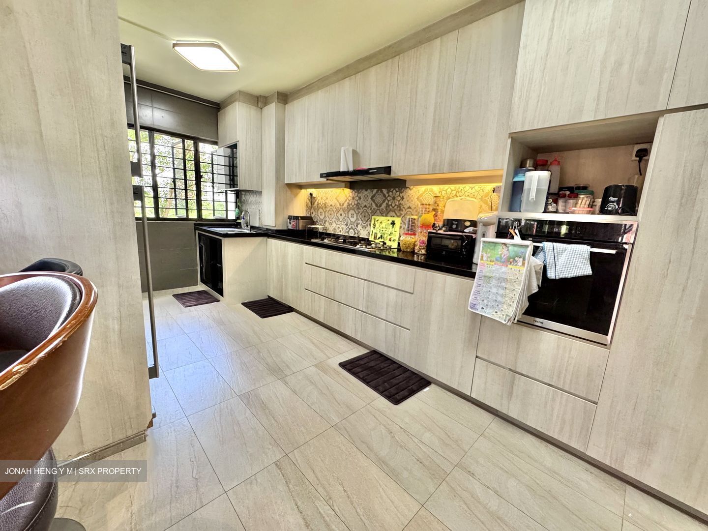 Blk 391 Yishun Avenue 6 (Yishun), HDB Executive #496008031